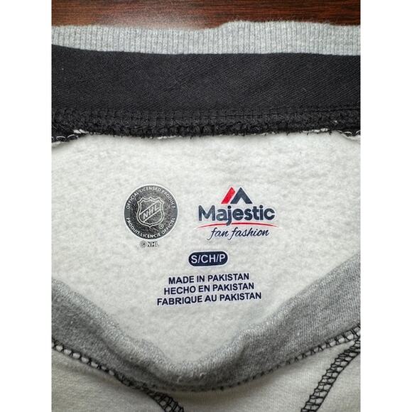 Women's Carolina Hurricanes sweatshirt  Size Small - Picture 8 of 9